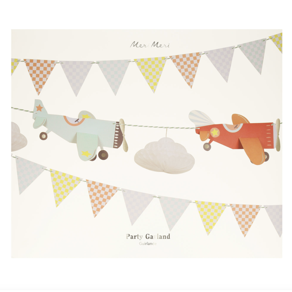 Planes Garland