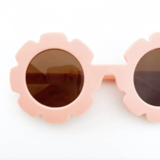 Ballet Pink Daisy Day Flower Sunglasses