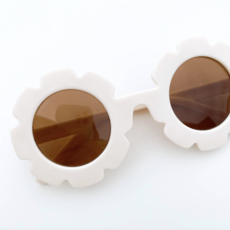 Vanilla Daisy Day Flower Sunglasses
