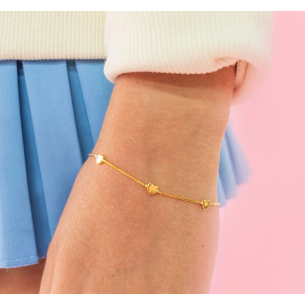 Crushin' Heart Gold Chain Bracelet