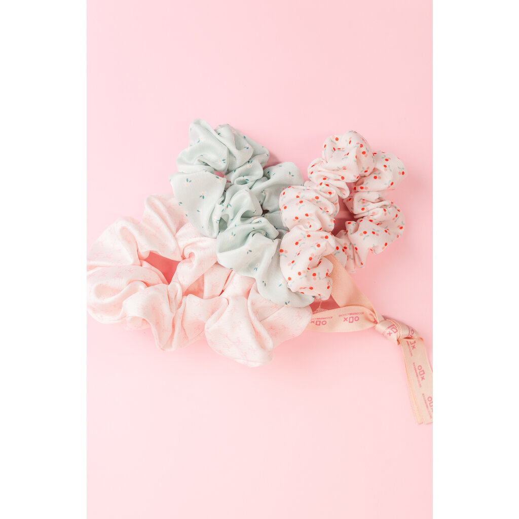 The Darling Details Scrunchie Set of 3