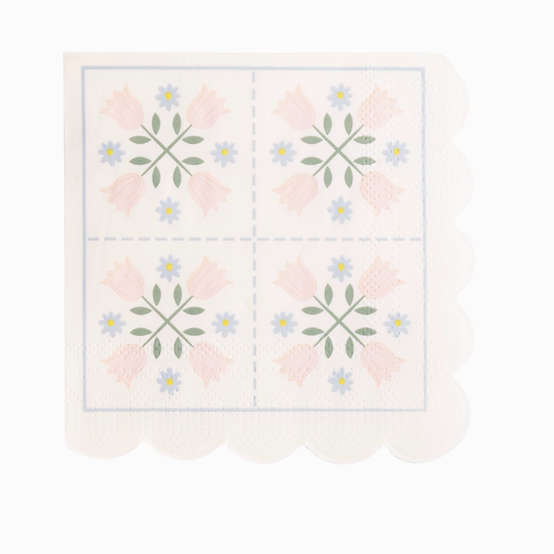 Spring Quilt Scallop Cocktail Napkin