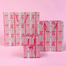 Ric Rac Bows Gift Bag with Tag