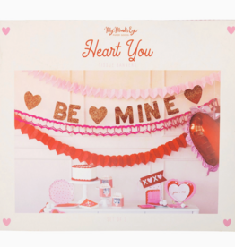 Triple Heart Tissue Garland