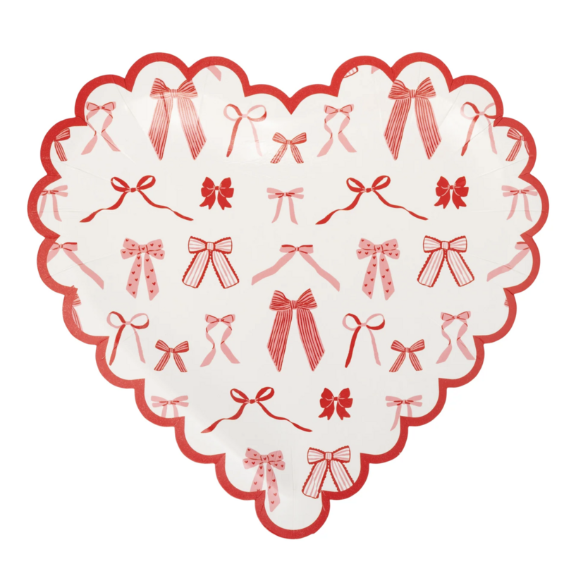 Bow Pattern Scalloped Heart Plates