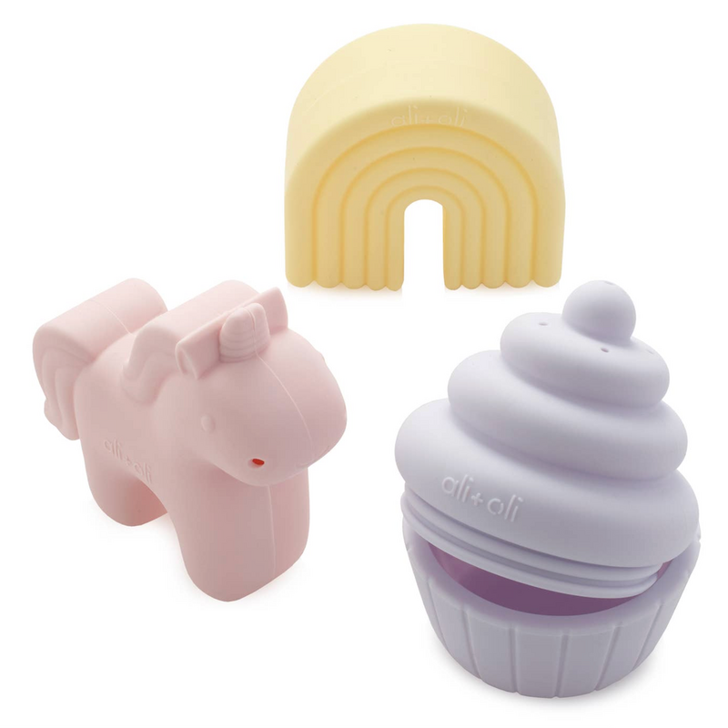 Unicorn Theme Squirt Water Bath Toy Set