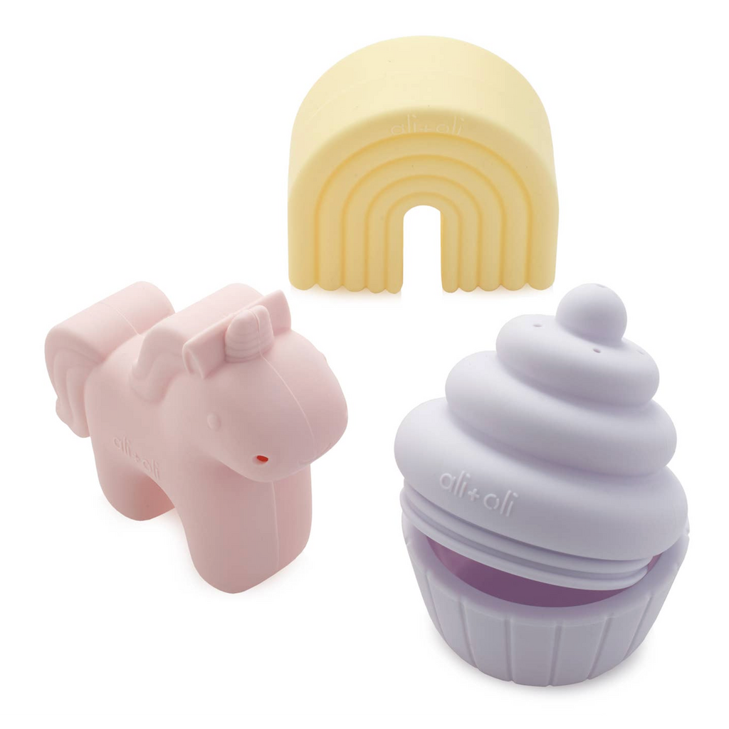 Unicorn Theme Squirt Water Bath Toy Set