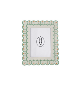 Scalloped Photo Frame with Flowers