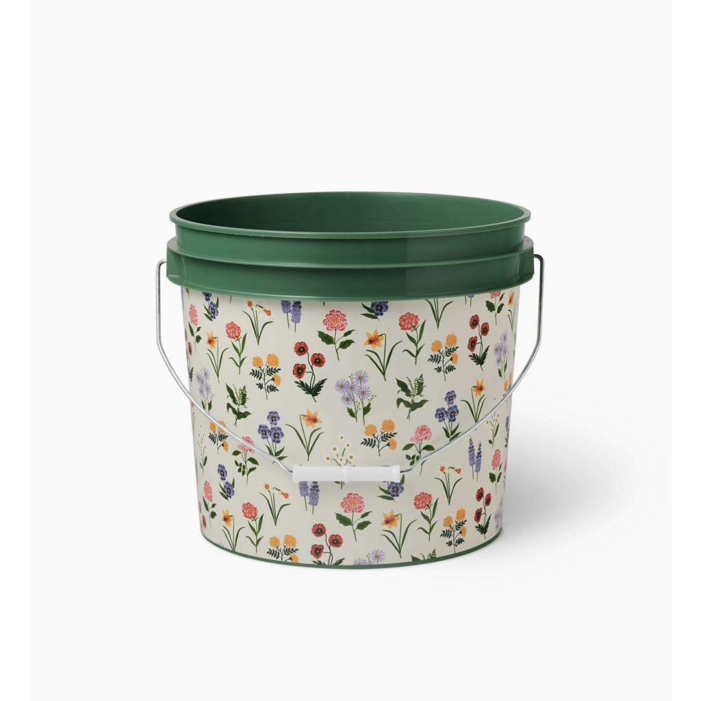 Garden Study 3.5 Gallon Bucket