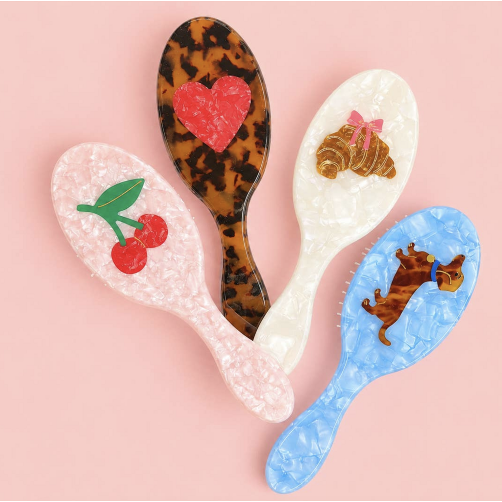 Heartthrob Tortoise Heart Hair Brush