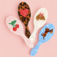 Heartthrob Tortoise Heart Hair Brush
