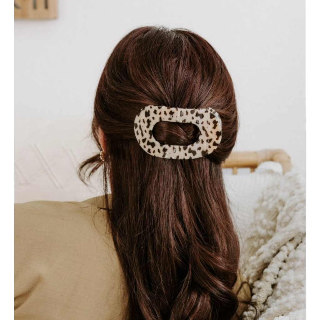 Blonde Tortoise Large Flat Round Hair Clip