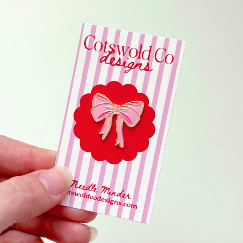 Pink Bow Needlepoint Needle Minder