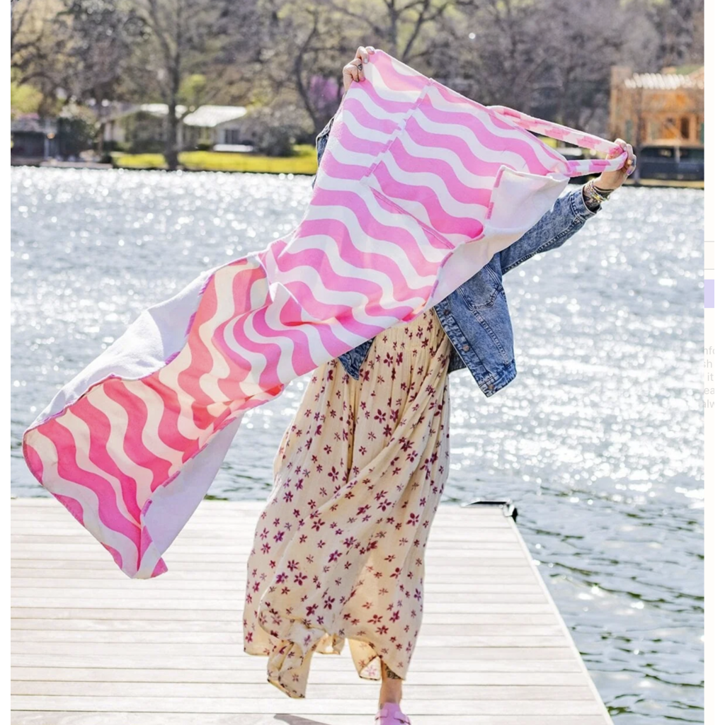 Coastal Comfort 2-in-1 Tote Towel