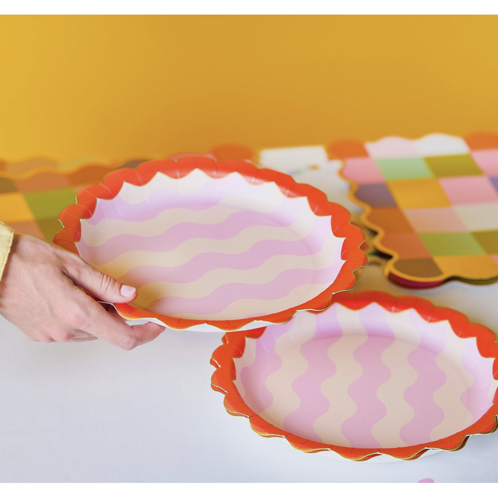 Wavy Wishes Dinner Plates