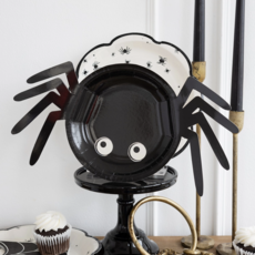 Tiny Spider Paper Plates