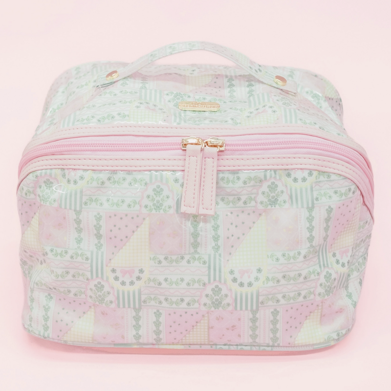 Patchwork Floral Wipeable Cosmetic Makeup Travel Toiletry Bag
