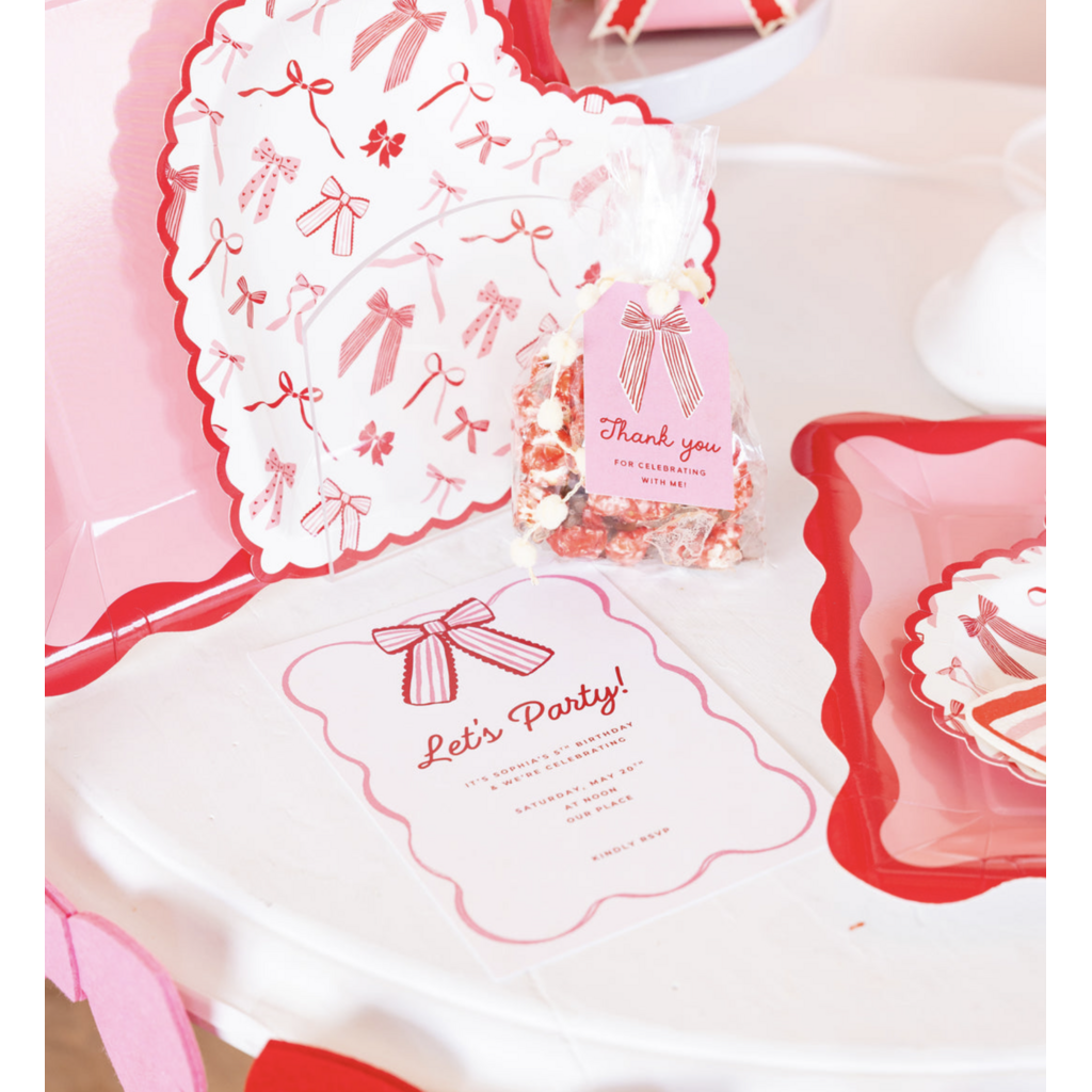 Bow Pattern Scalloped Heart Plates