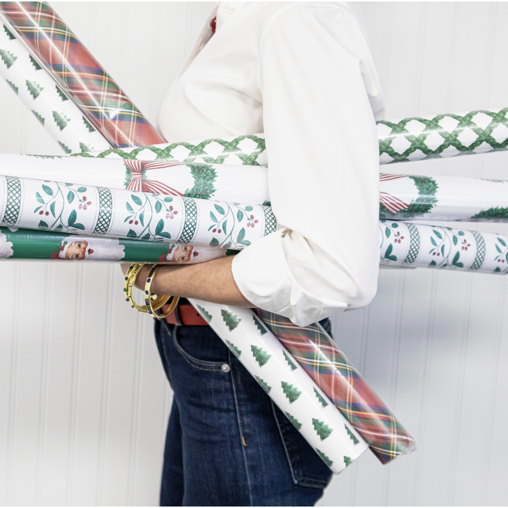 Christmas Berries Continuous Gift Wrap Roll