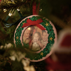 Christmas Wreath Embroidered Frame Ornament