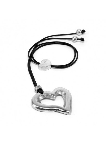 HEART A TROU, Material: 100% recycled aluminium. Nickel tested jewelry.