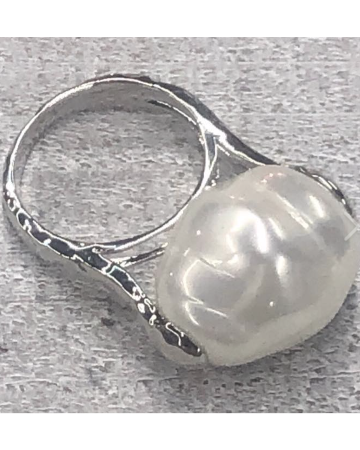 Pearl Ring
