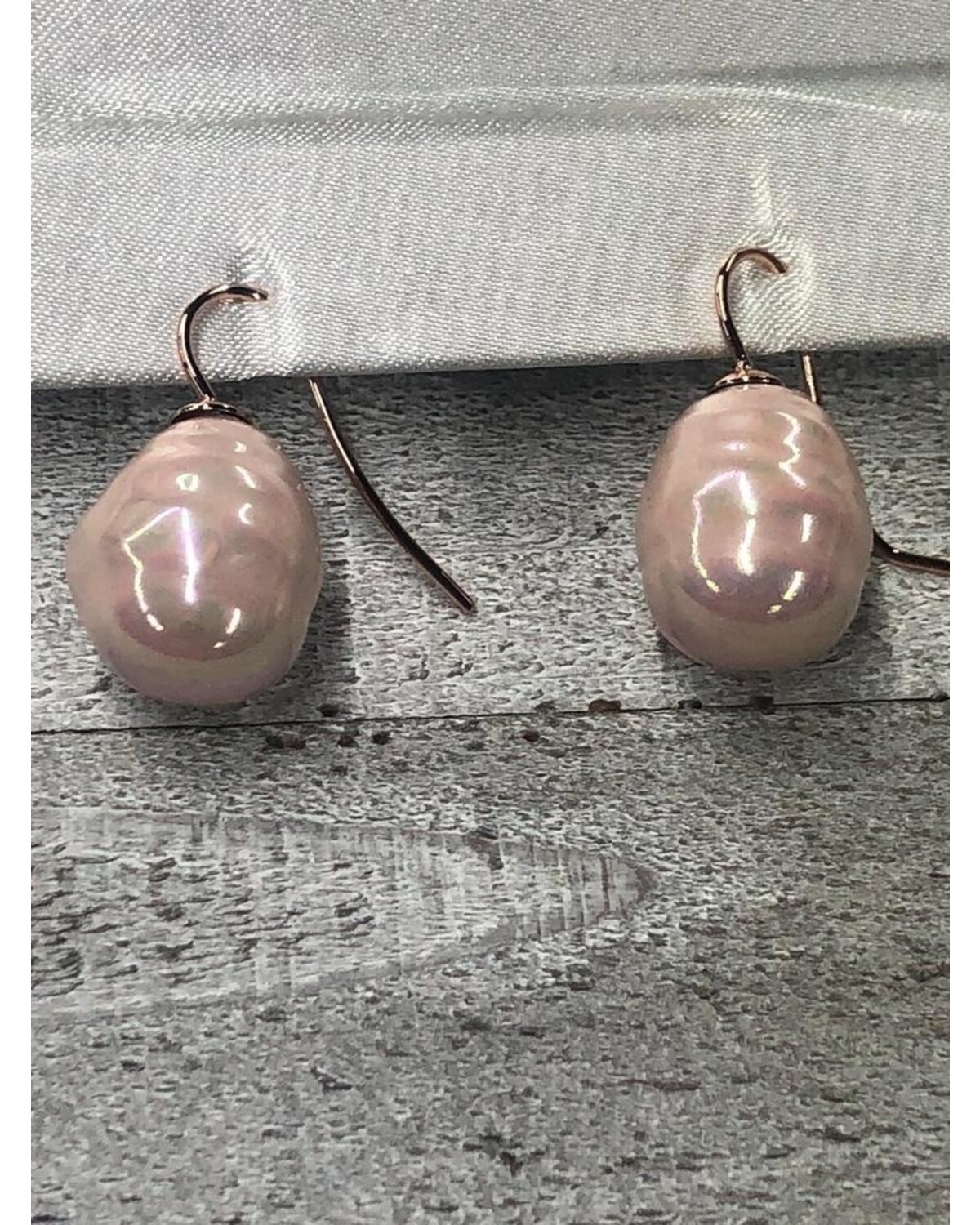 Rose Gold Earring