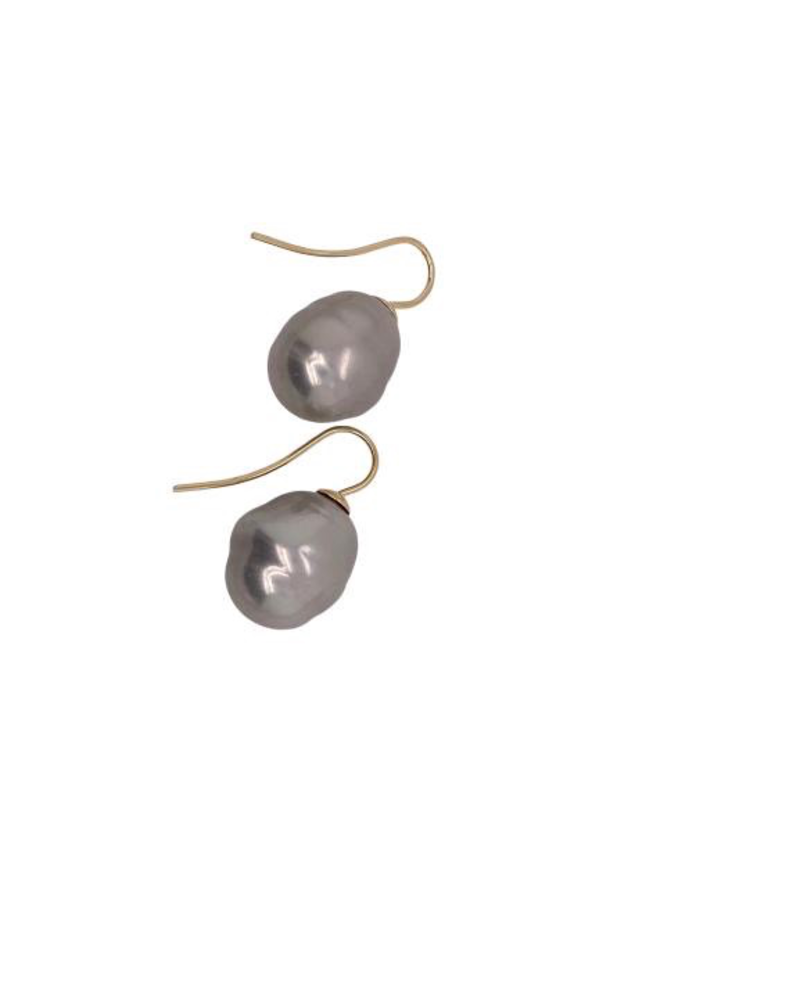 Grey Pearl Gold Earring