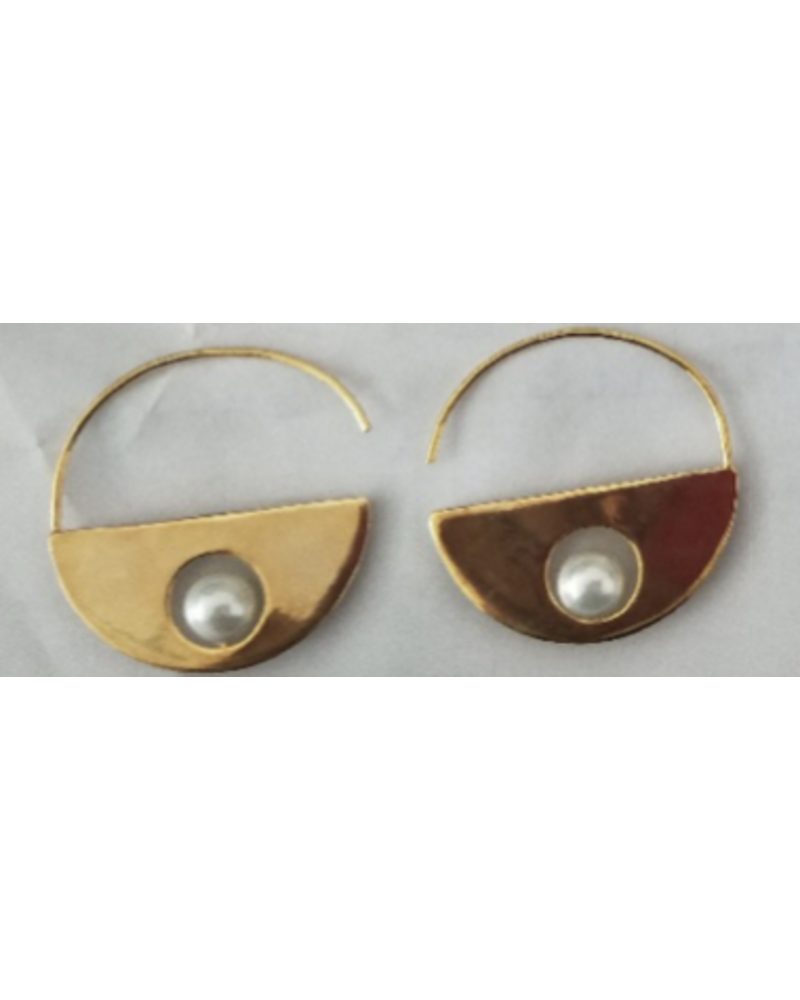 Hook Pearl earrings