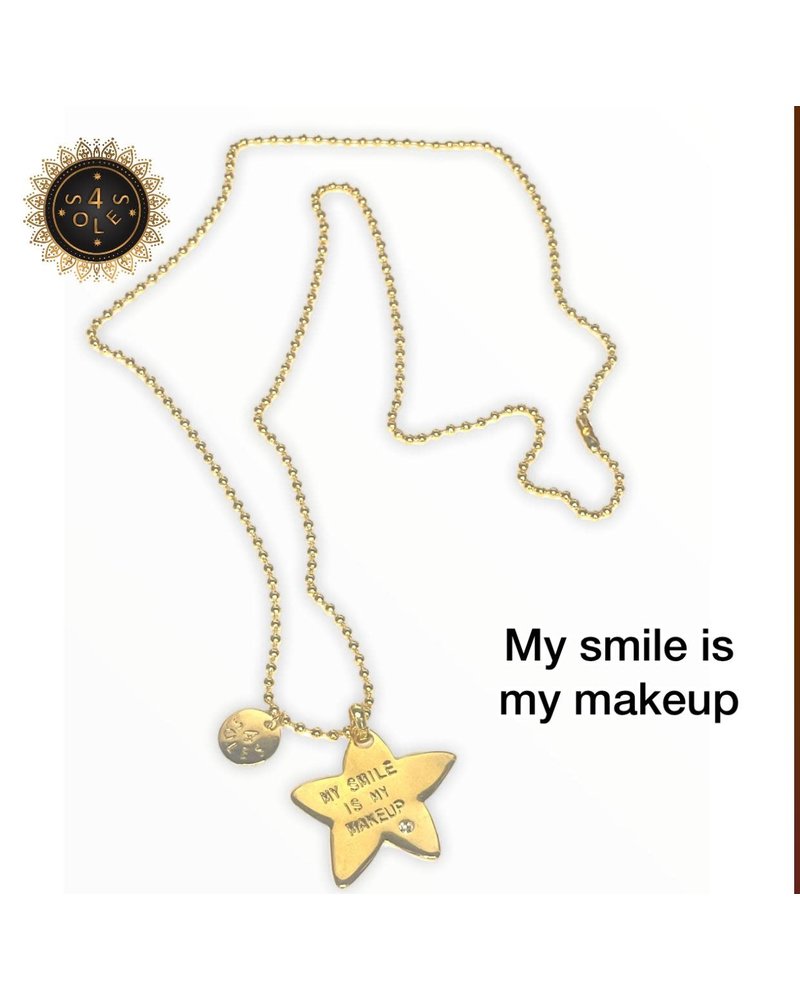n5663 my smile is my make up  Necklace 4 Soles