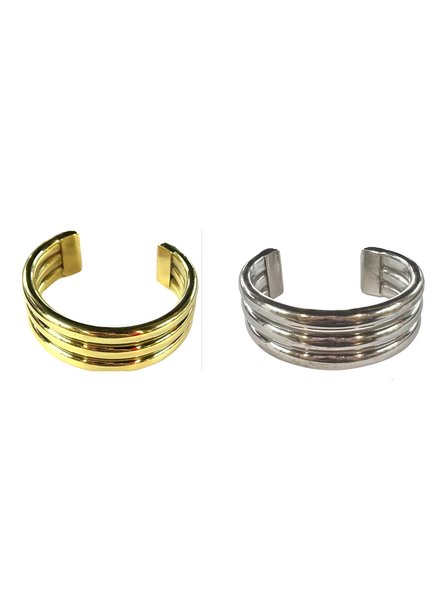 Gold or silver bangle