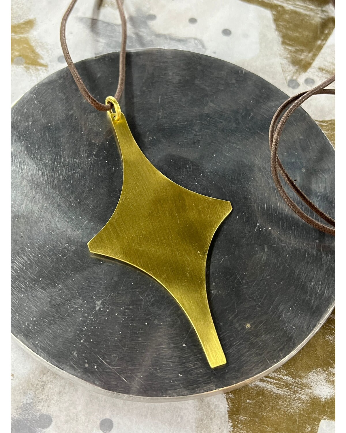 Hex Necklace 4"