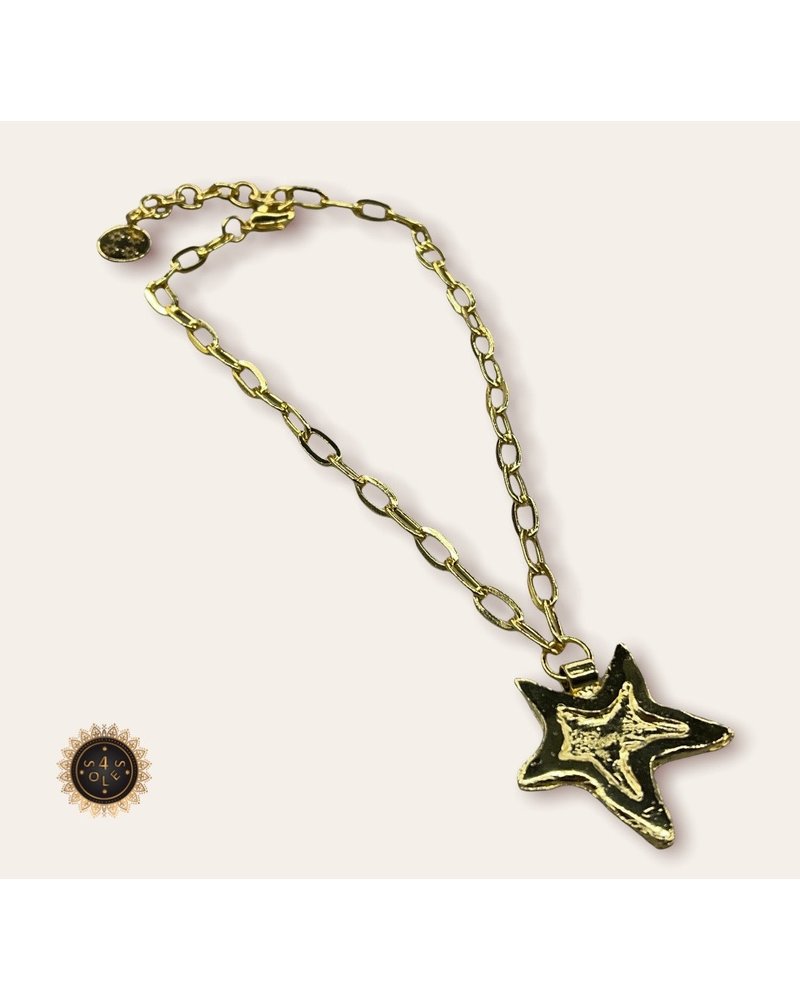 Star 4 soles necklace