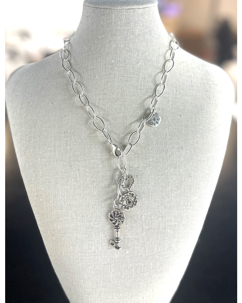 Silver Lock & Key Necklace 4 soles