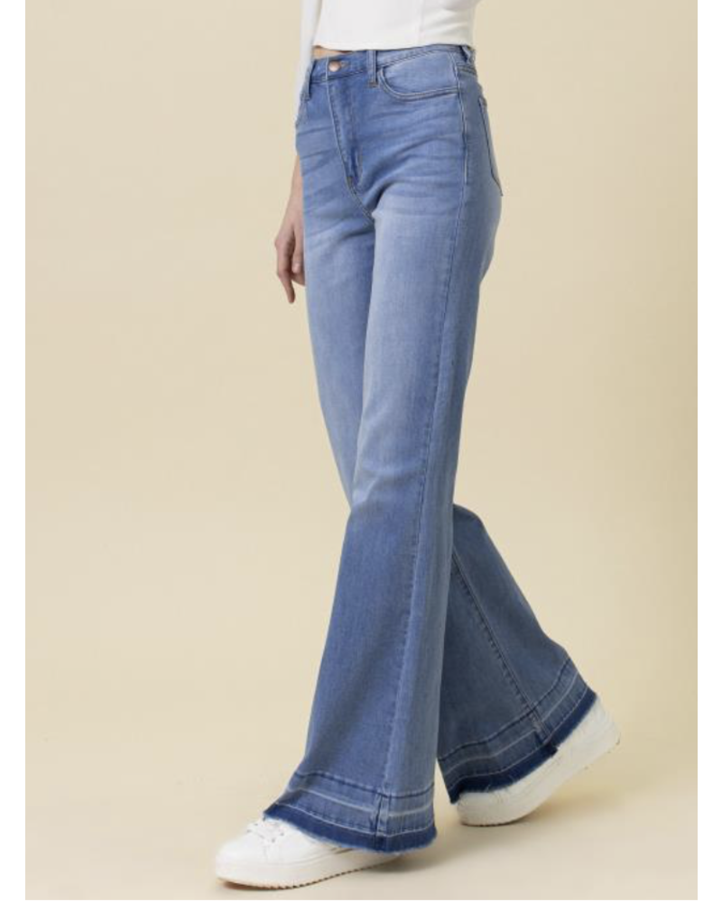 Fantasy High Rise wide fit Jean