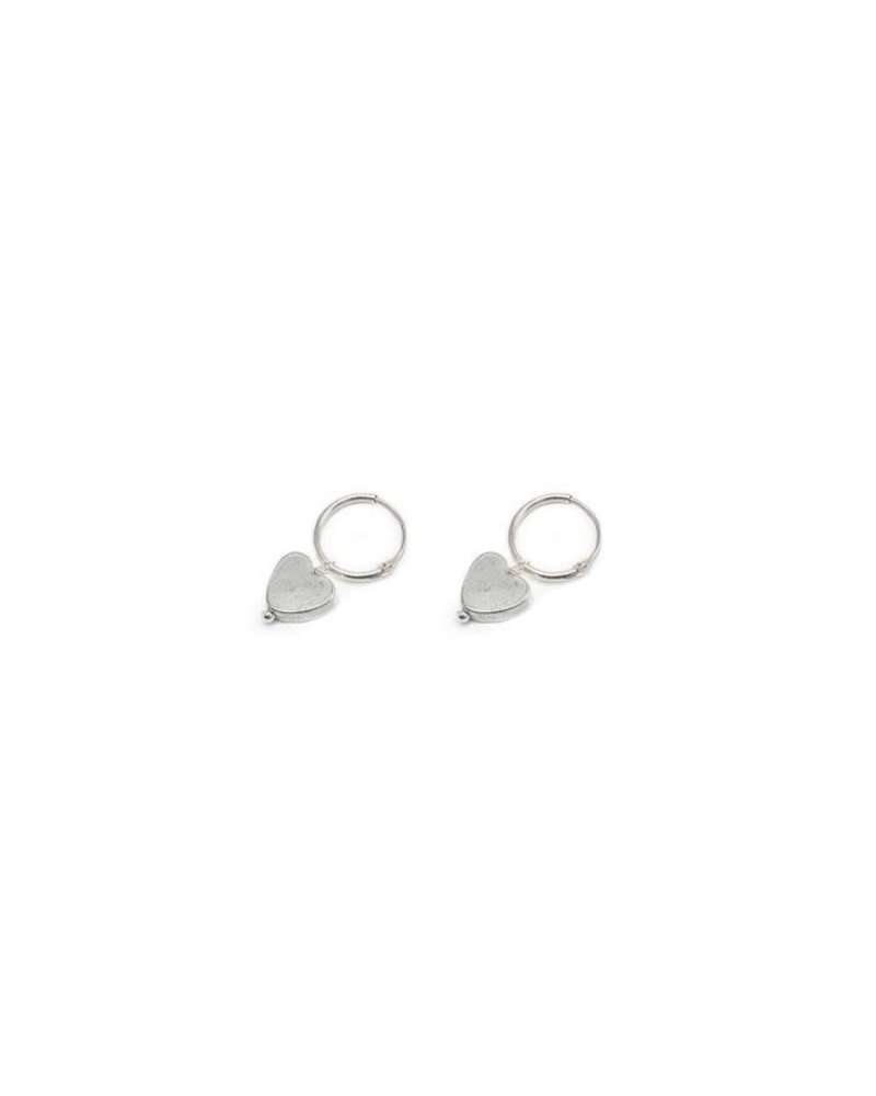 EARRINGS SMALL HOOPS HEART PENDANTS