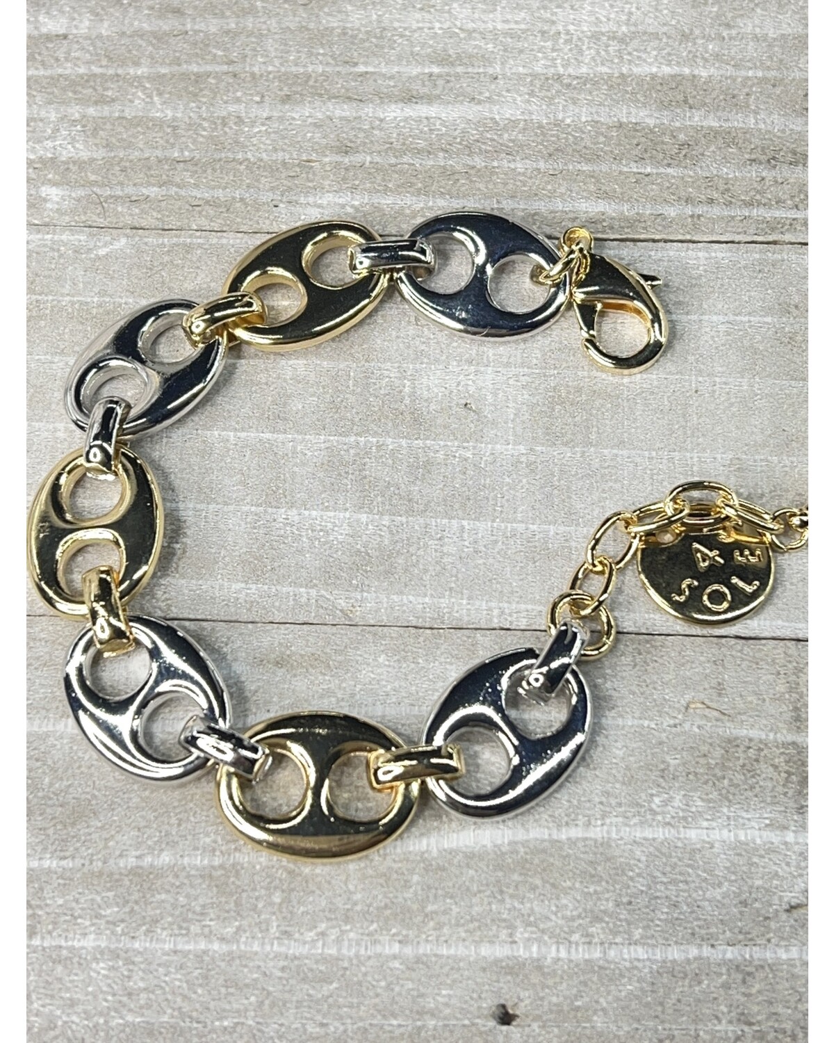 Copy of B22444g 4soles brazalet