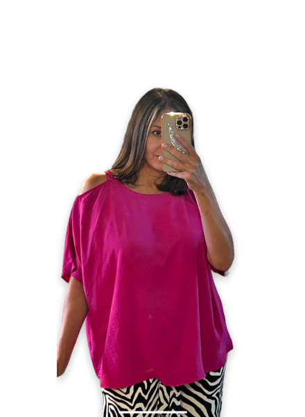 Ultra Heat Cold Shoulder S/S Top