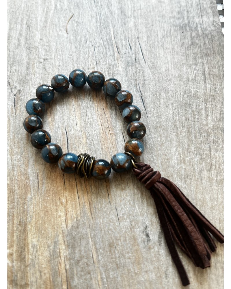 Natural stone/leather bracelet