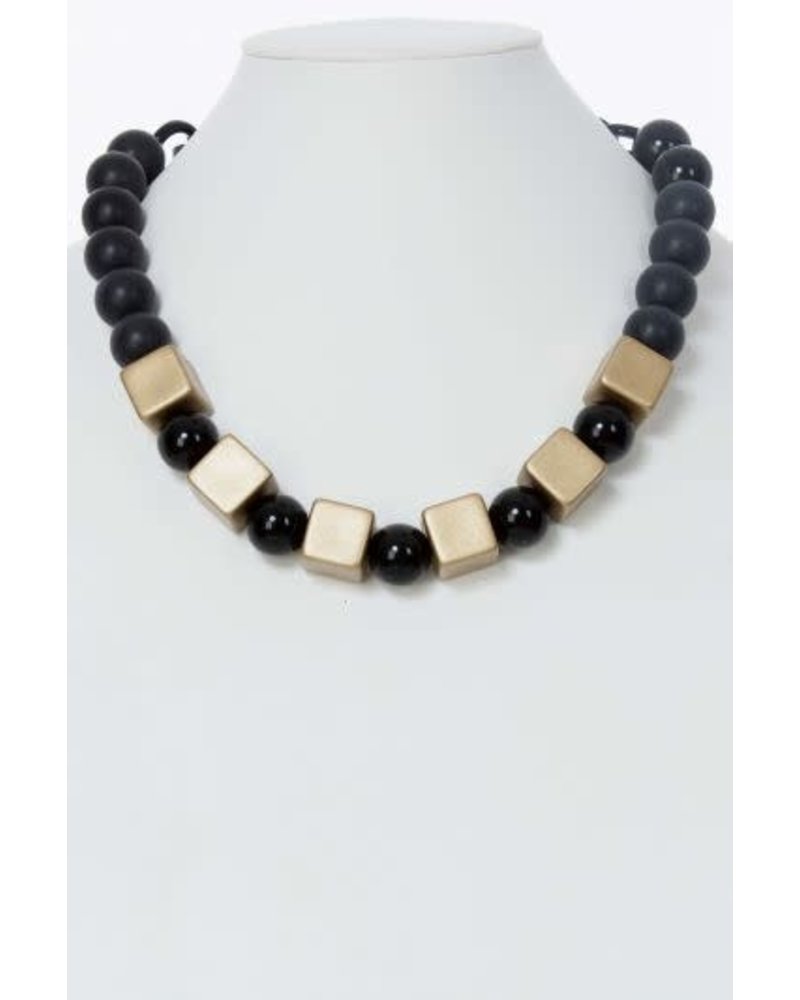 nmb592 necklace