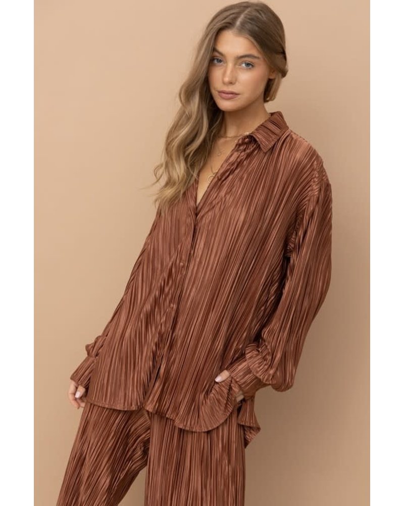 Brown Pleated Blouse Pants Set