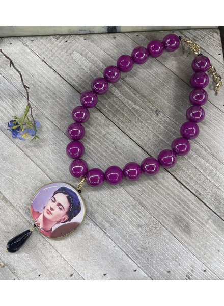 Violet Frida Necklace