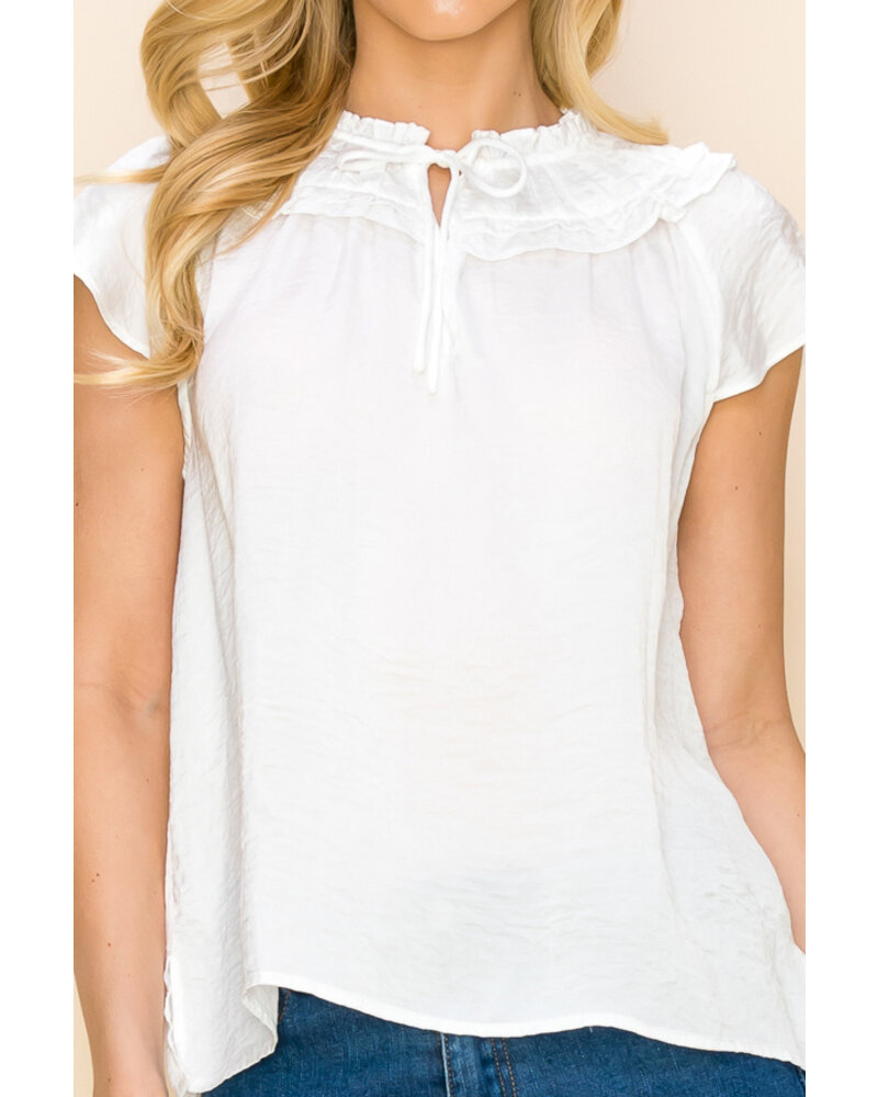 White short sleeves baby doll top with key hole design