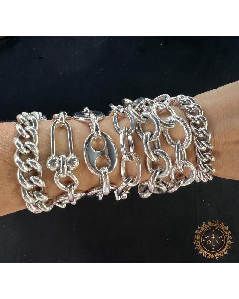 4 Soles Silver Bracelet