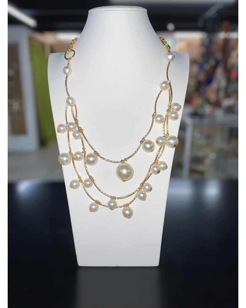 Gold Multilayer w/ Pearl Necklace