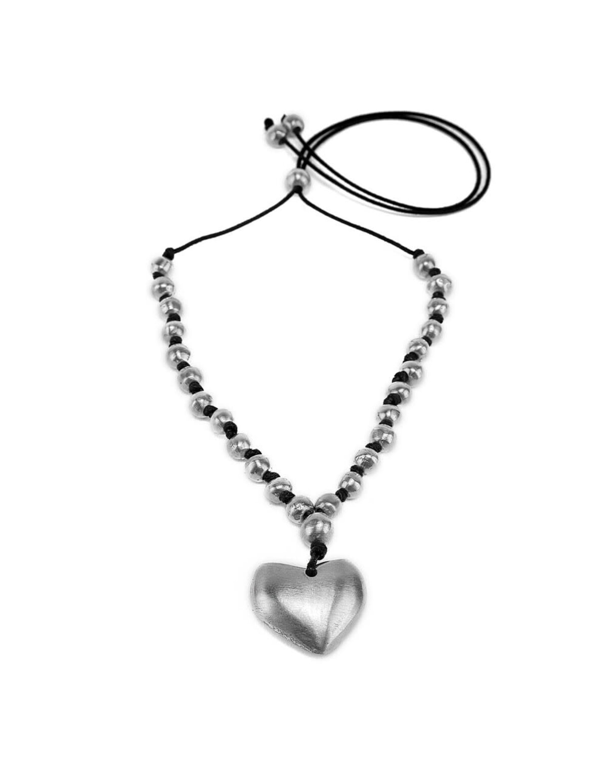 PENDENTIF 26 BOULES ET 1 GRAND COEUR AL04215