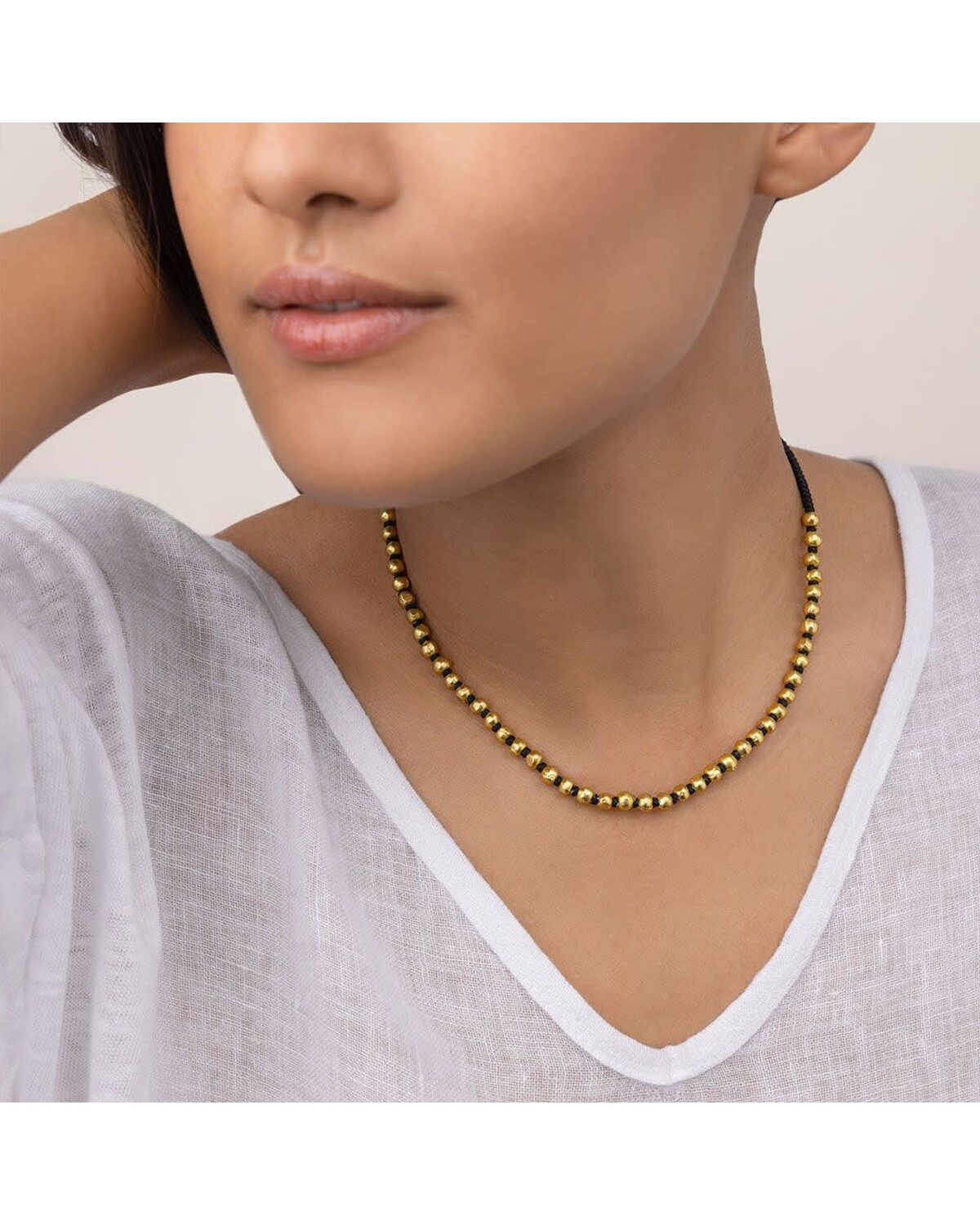 dry1502MACRAME SPHERES NECKLACE