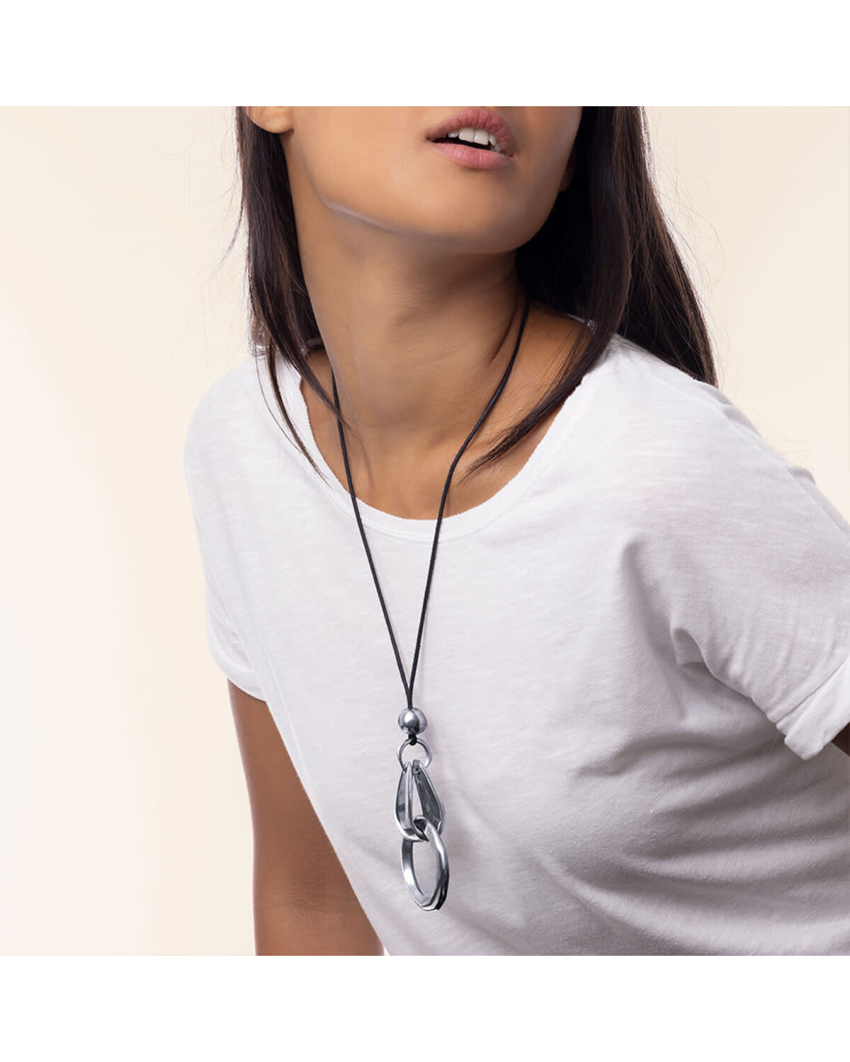 al04253PENDENTIF RONDE E OVALE PLIE