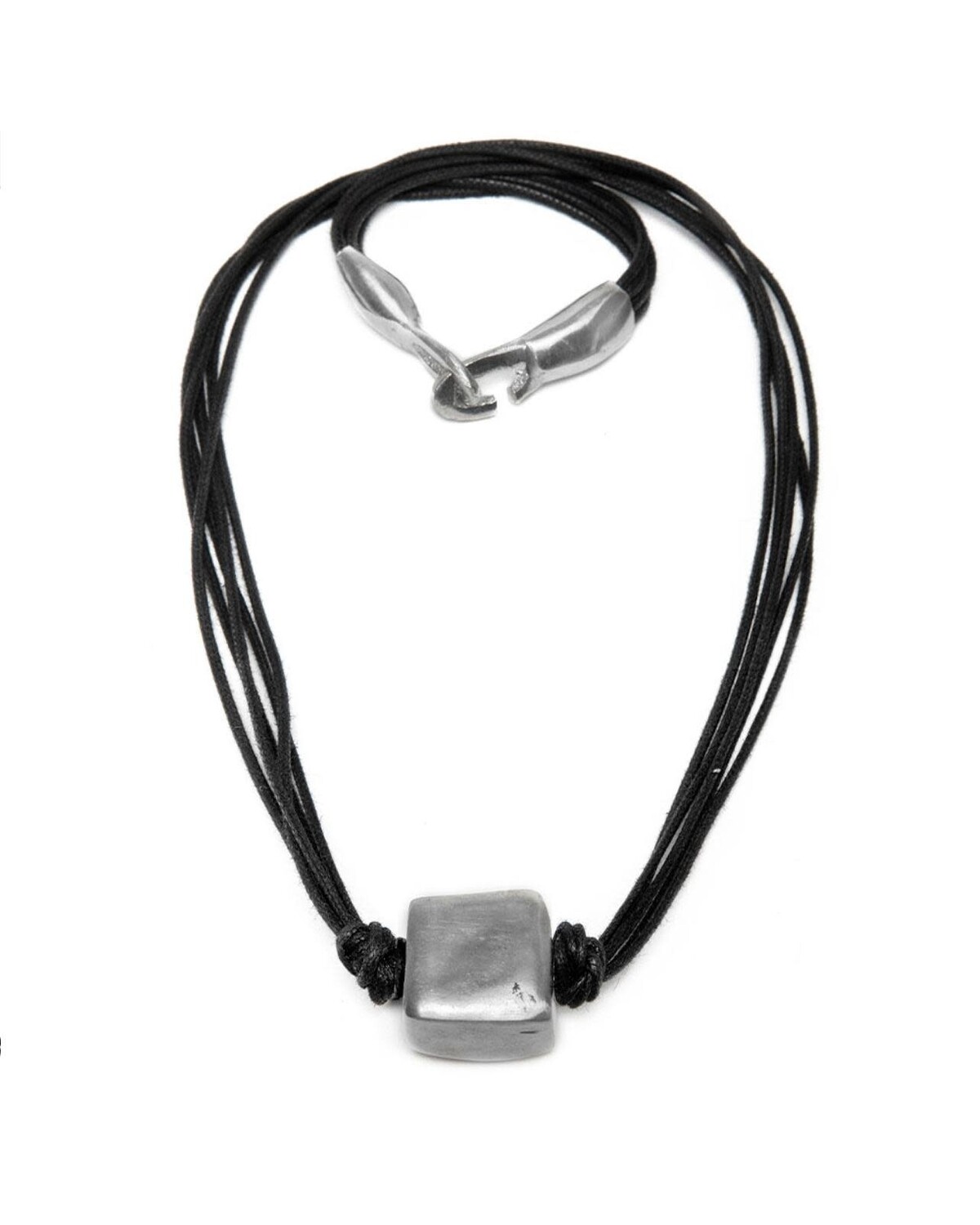 COLLIER 5 FIL CARRE AL02514