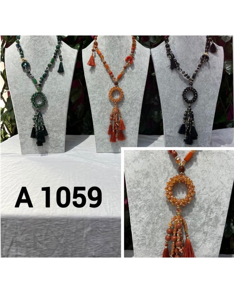 A1059 Beads Necklace